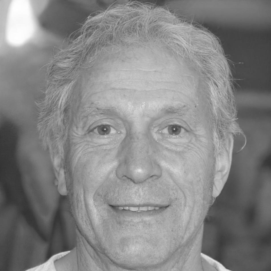 Portrait de Théophane Marchand, directeur stratégique de mirethovanquilosa